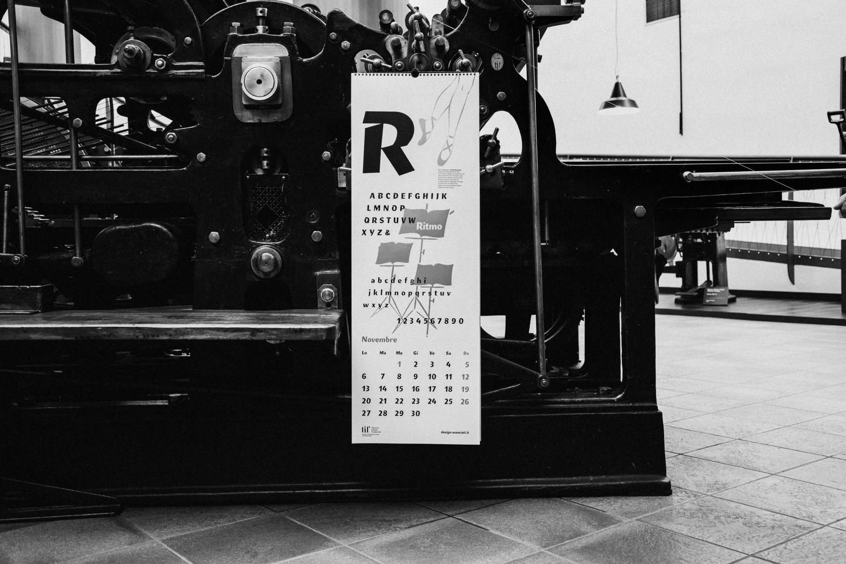 Calendario Tipografico 2023 Fonderia Nebiolo dettaglio Carattere tipografico Ritmo di Aldo Novarese