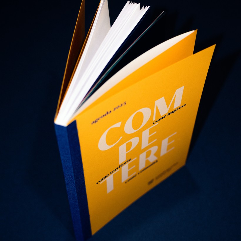 Confindustria Veneto EST Agenda 2025 dettaglio Copertina Agenda Confindustria Veneto EST 2025