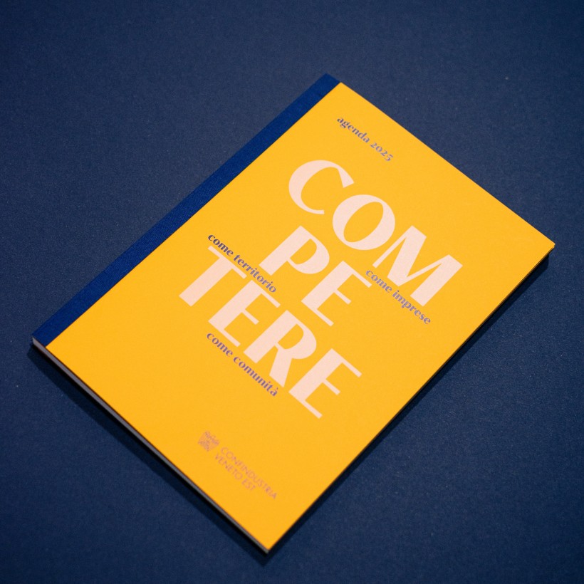Confindustria Veneto EST Agenda 2025 dettaglio Copertina Agenda Confindustria Veneto EST 2025