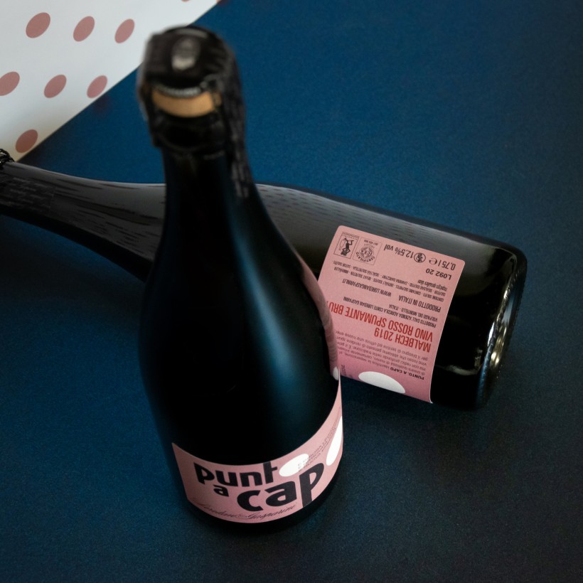 Punto a Capo - Vino e composizione tipografica dettaglio 